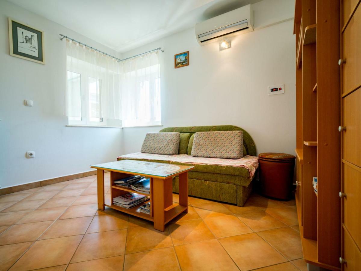Holiday Home Nevena By InterhomeVeprinac エクステリア 写真